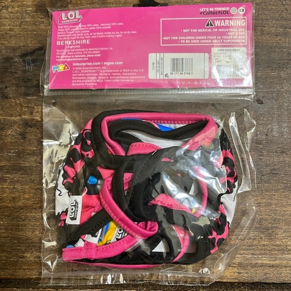 💖 LOL Surprise! Kids Cloth Face Masks | Set of Three - Picture 3 of 3